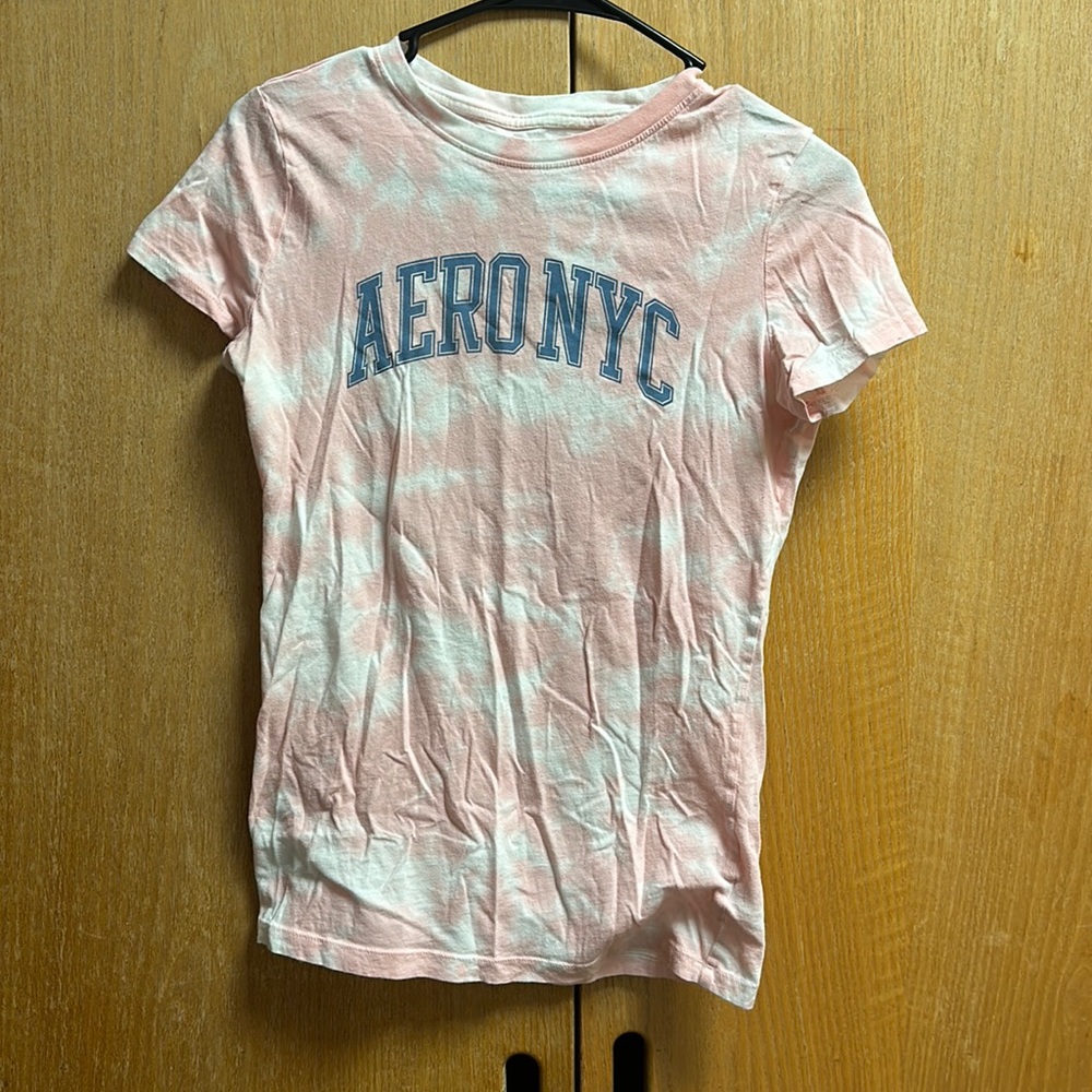 Aeropostale tee shirt. Women’s size Medium